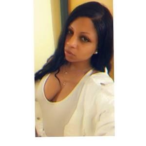 Meet your Posher, Mara